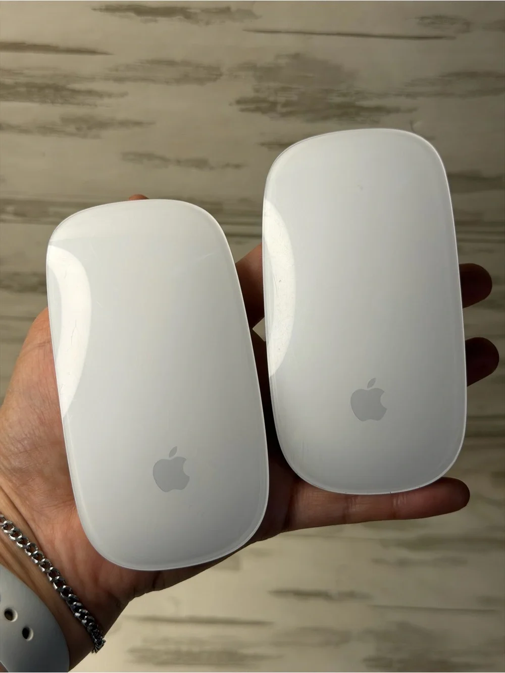 [Lot of 2] Apple Bluetooth Wireless Magic Mouse (1st Gen) A1296 - Working